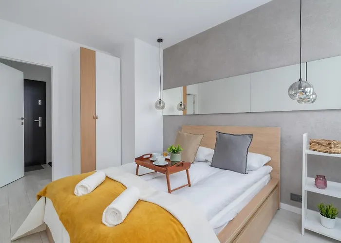 Centre & Modern Quiet With Parking By Renters Prestige Daire Krakow