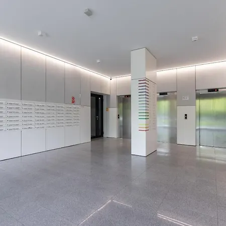 Daire Centre & Modern Quiet With Parking By Renters Prestige *